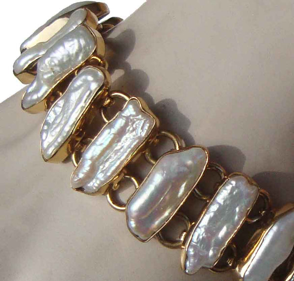 Metro Retro Vintage Pearl Bracelet