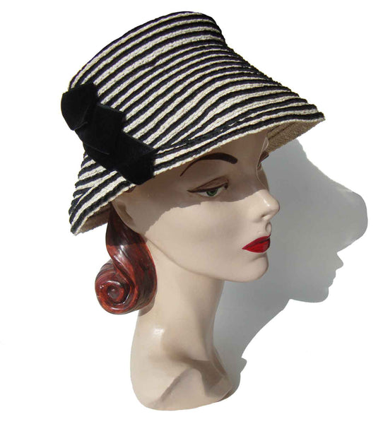 1960s Black & White Hat - Metro Retro Vintage